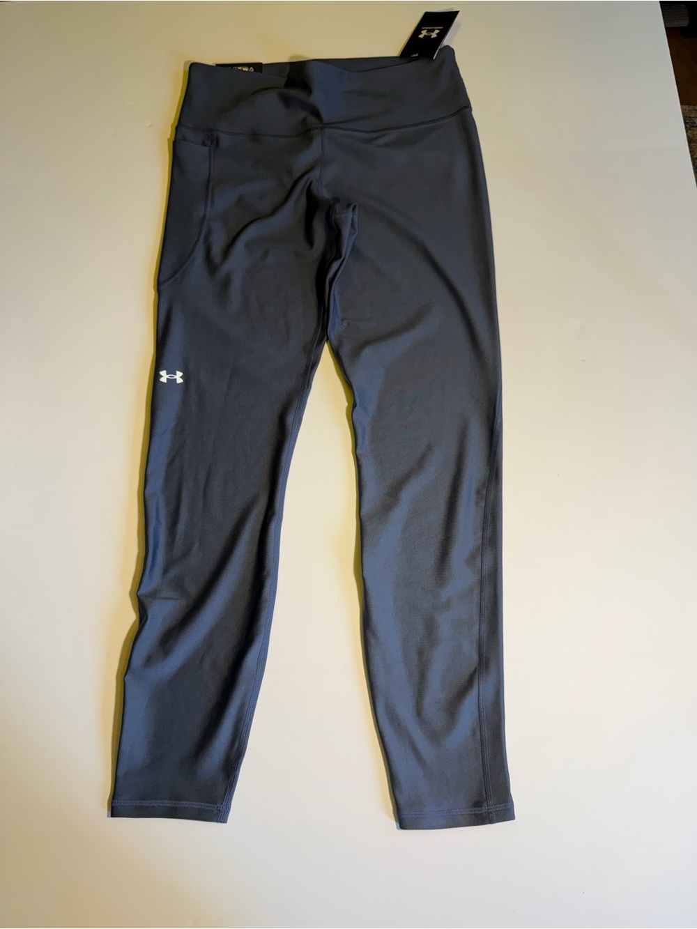 Under Armour Women's HeatGear High Rise Ankle Leggings Grey L NWT 1365335